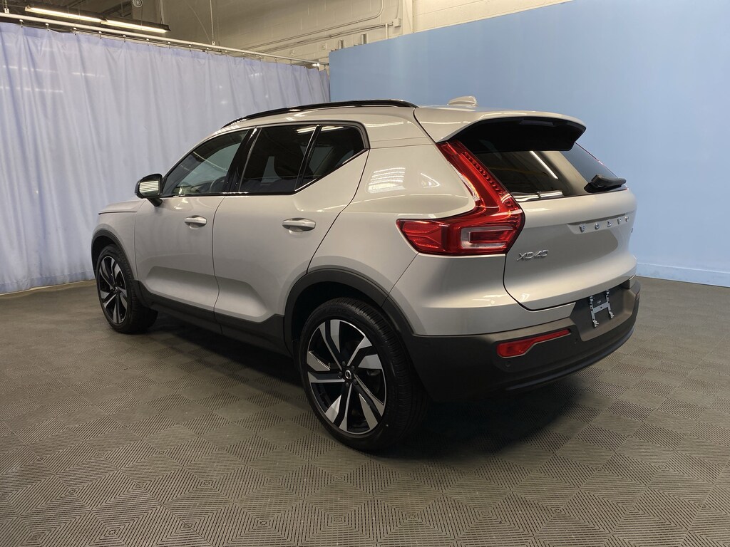 Used 2025 Volvo XC40 Plus Dark Theme SUV