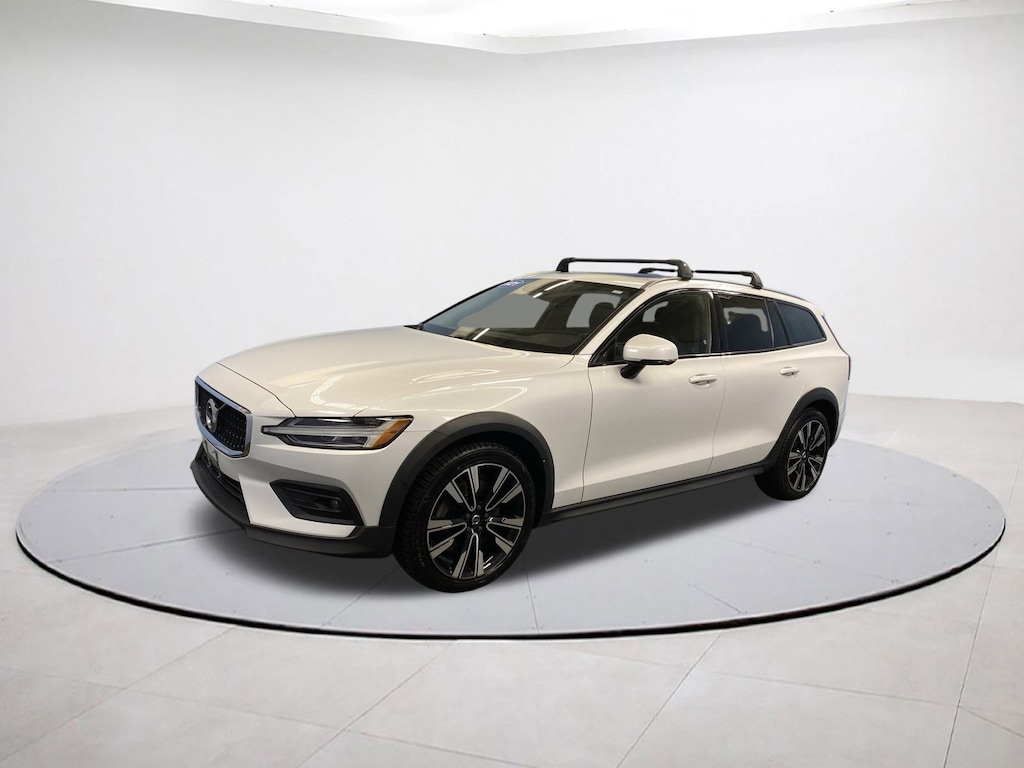 Used 2021 Volvo V60 Cross Country Wagon