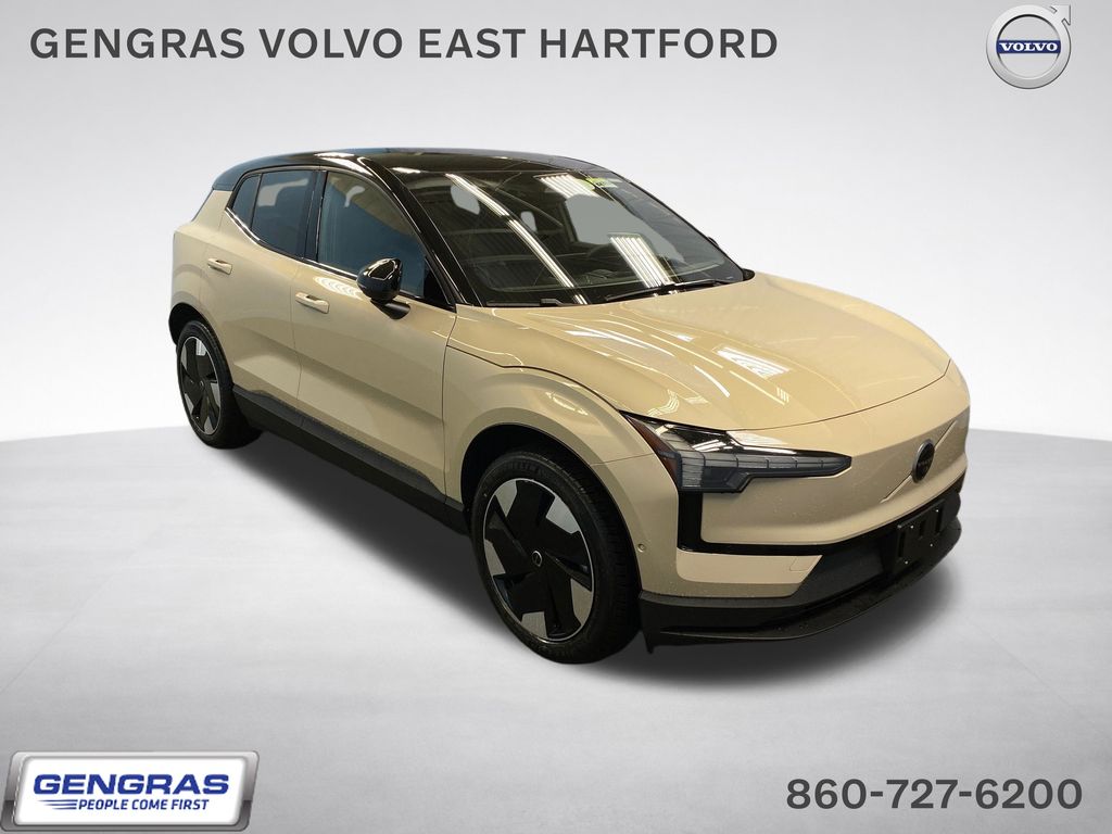 2026 Volvo EX30 Twin Motor Performance Ultra's photo