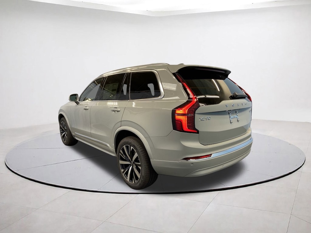 New 2026 Volvo XC90 B6 Core SUV