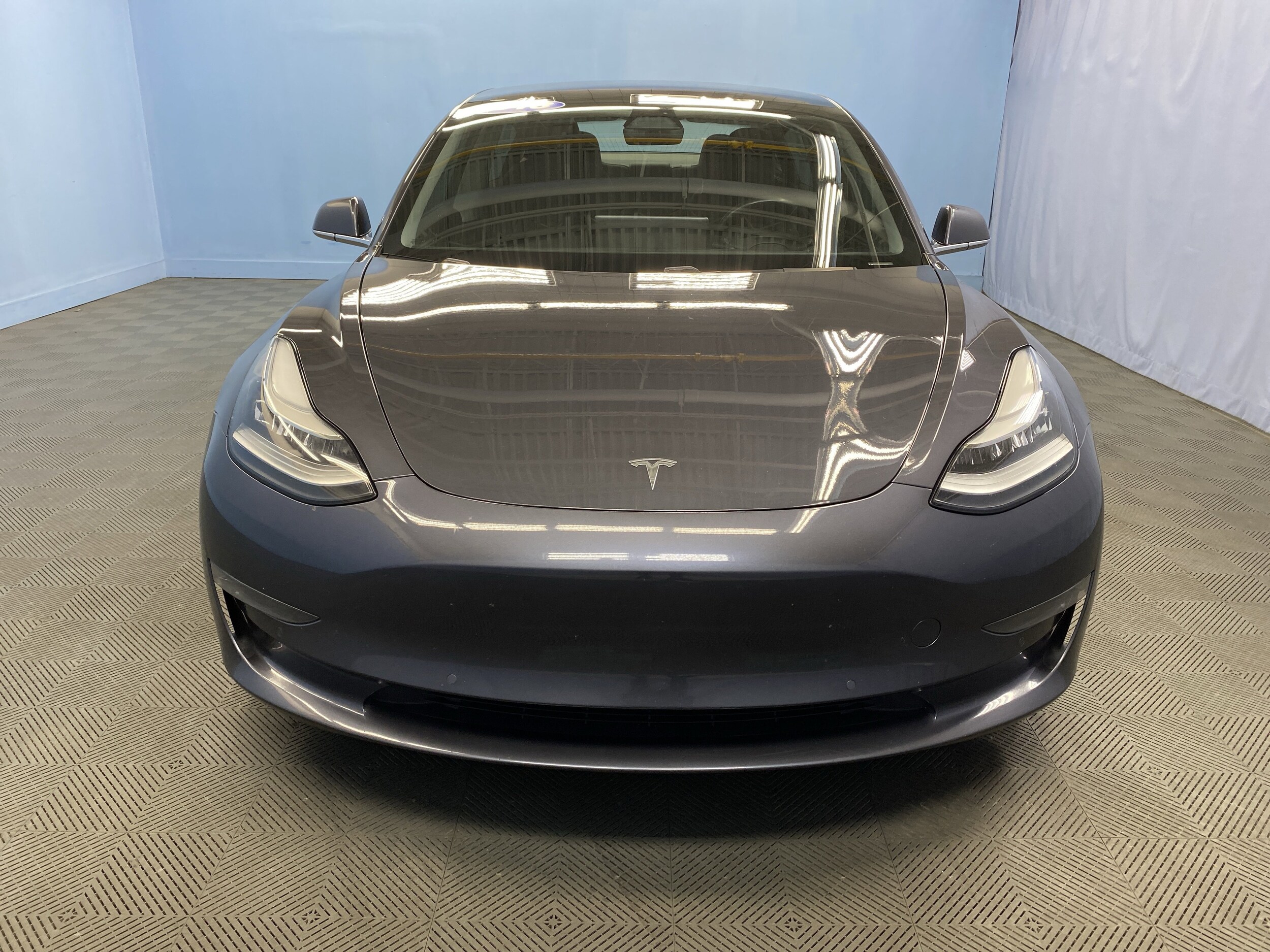 2018 Tesla Model 3 Long Range photo 2