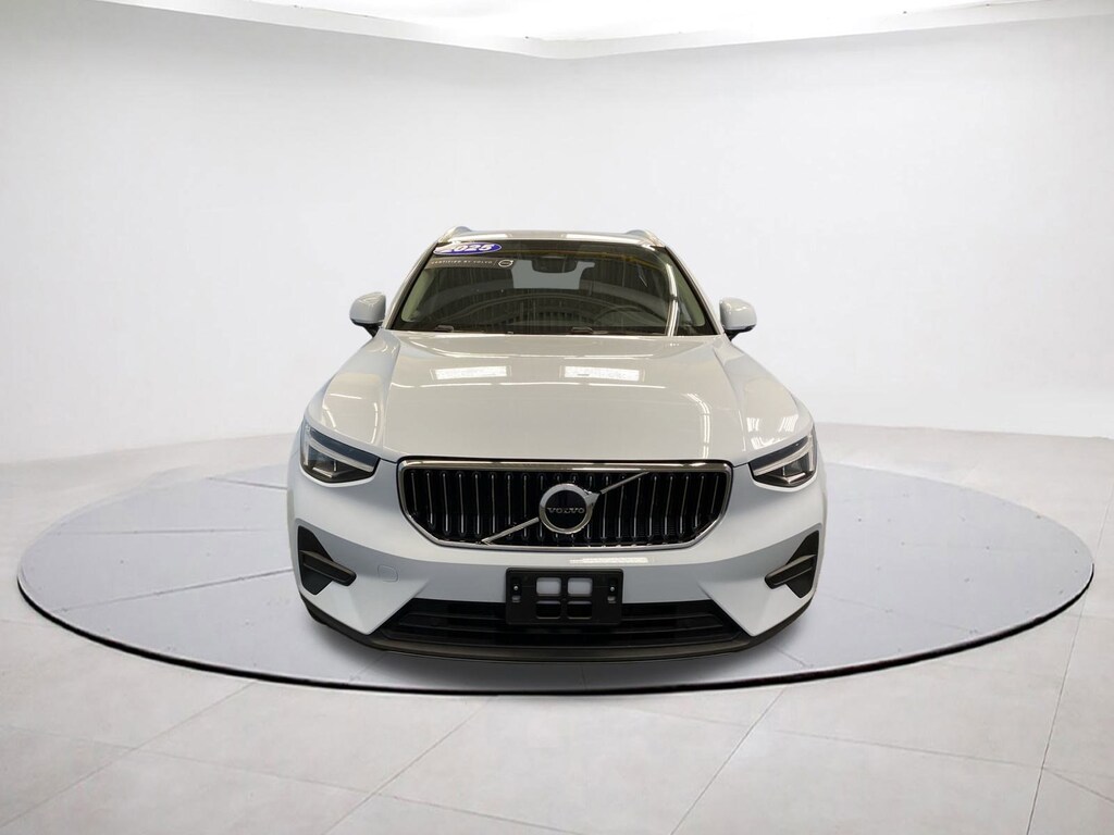 Certified 2025 Volvo XC40 Core Bright Theme SUV