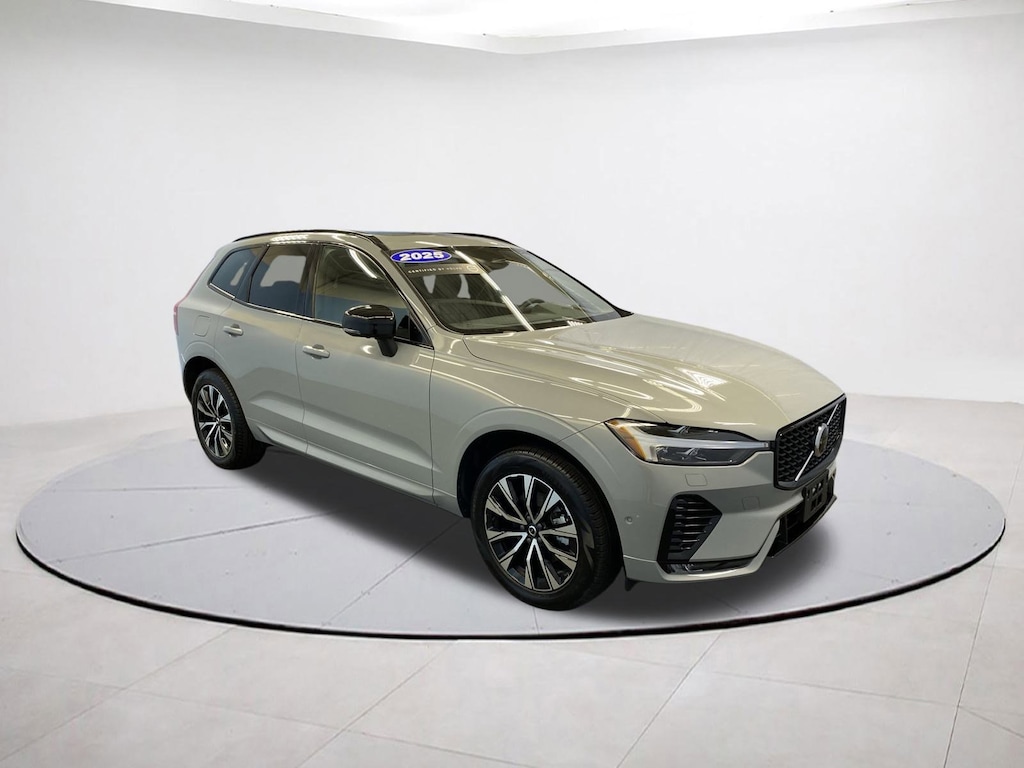 Used 2025 Volvo XC60 Plus SUV
