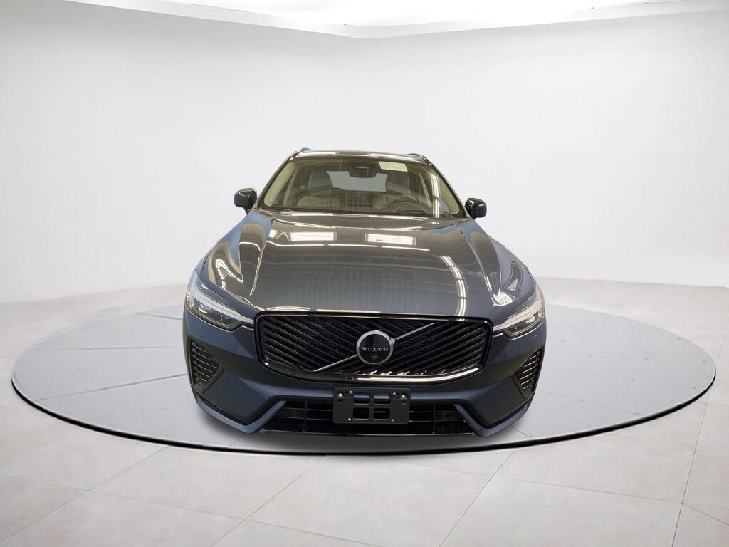 New 2026 Volvo XC60 B5 Ultra SUV