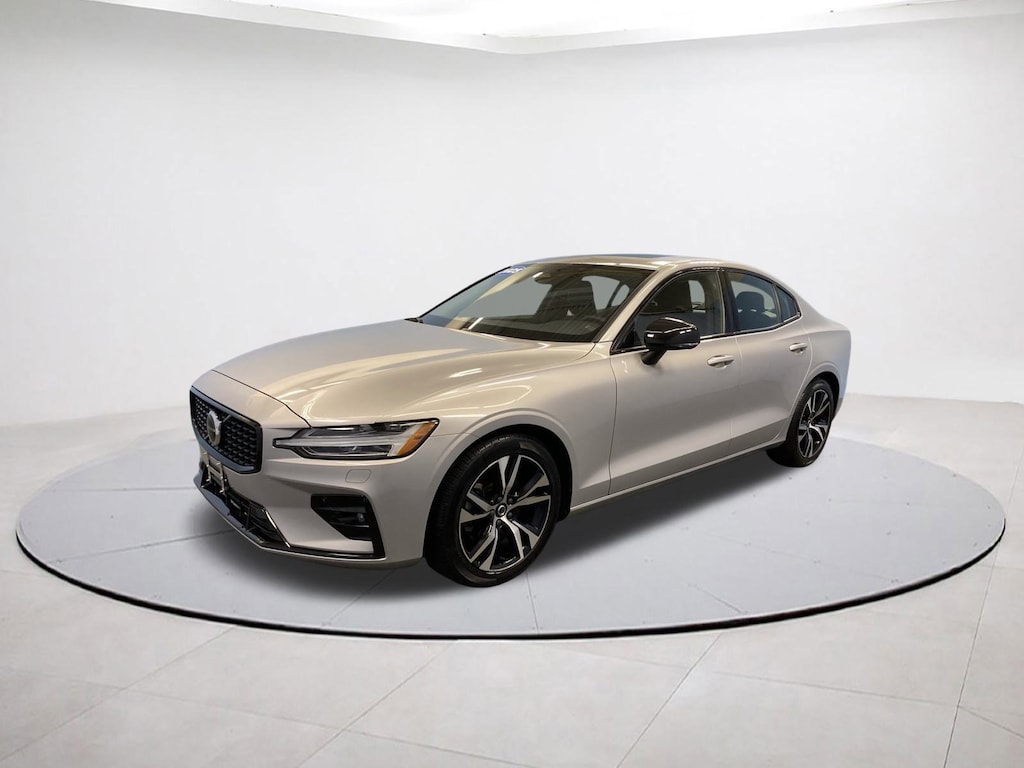 Certified 2025 Volvo S60 Core Sedan