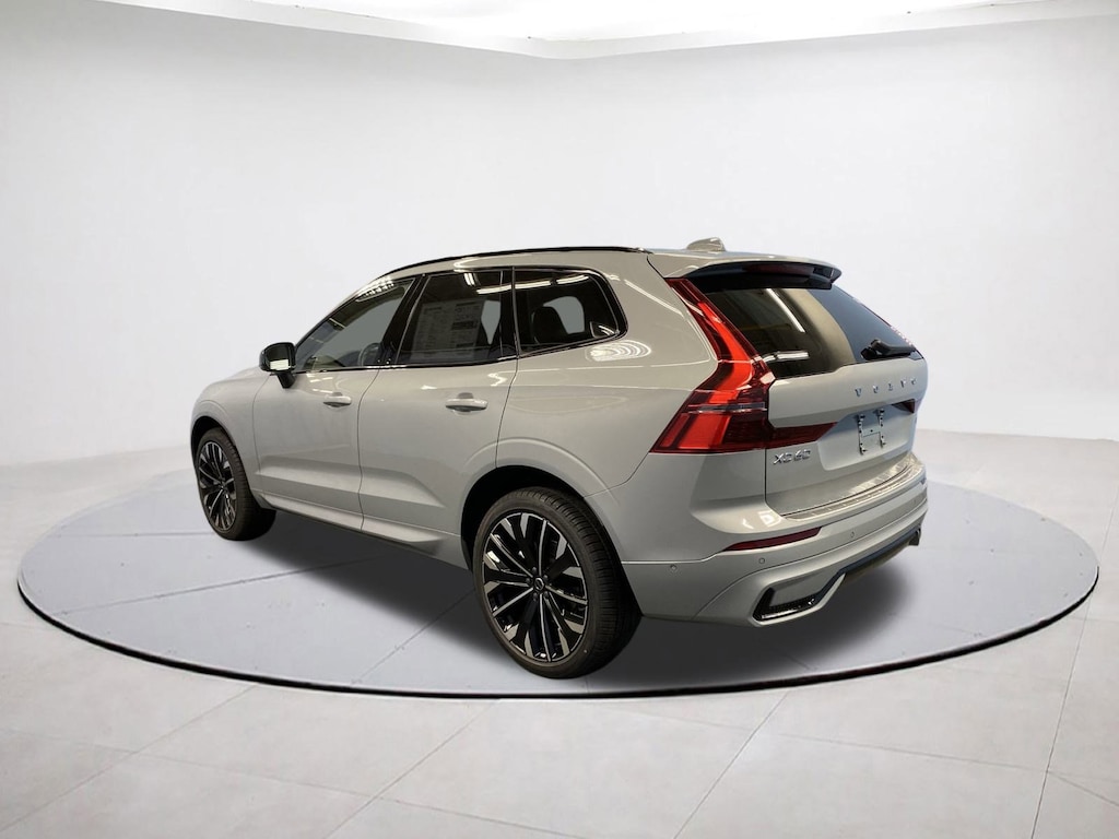 New 2026 Volvo XC60 B5 Ultra SUV