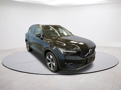 2026 Volvo XC40 B5 Plus SUV E695009