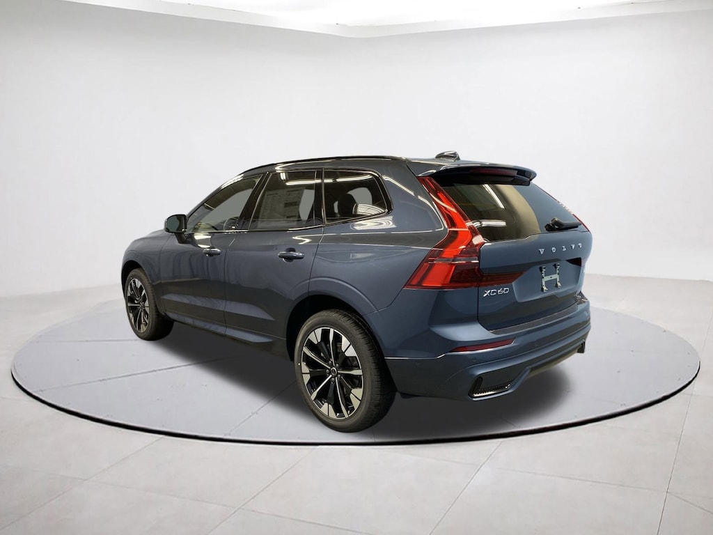 New 2026 Volvo XC60 B5 Plus SUV