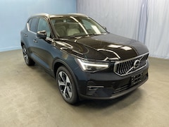 New 2025 Volvo XC40 B5 Plus Bright Theme SUV YV4L12UE6S2603972 for sale Hartford, CT
