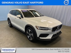 2020 Volvo V60 Cross Country T5 Wagon