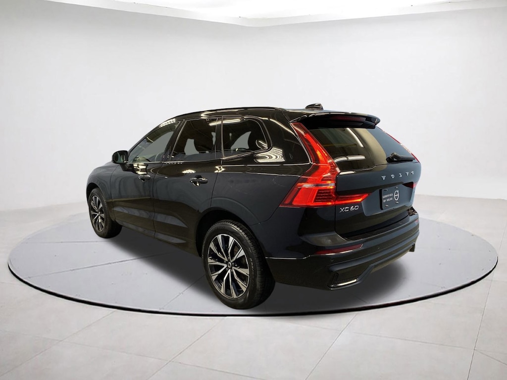 Used 2025 Volvo XC60 Core SUV