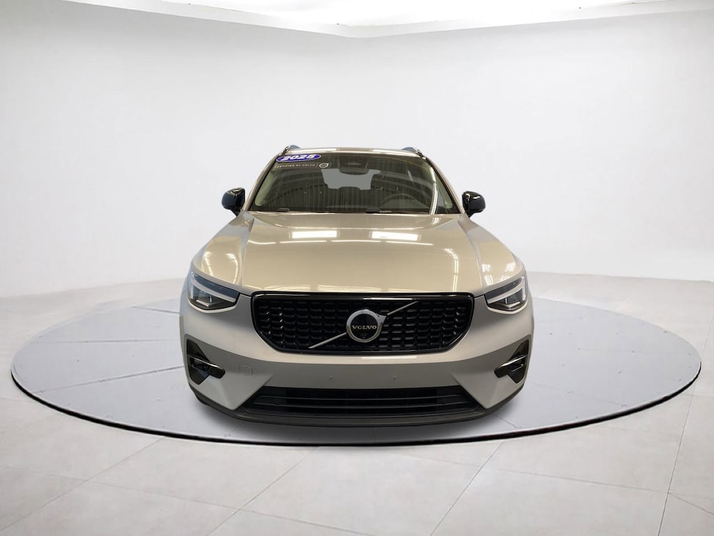 Certified 2025 Volvo XC40 Plus Dark Theme SUV