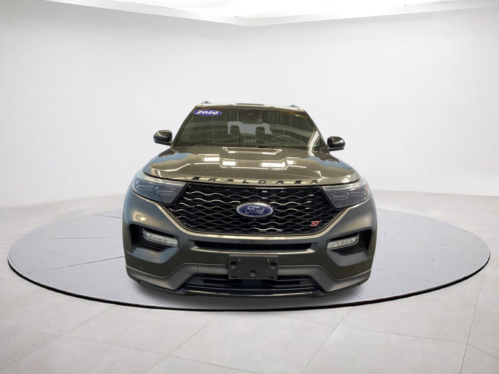 2020 Ford Explorer ST photo 2