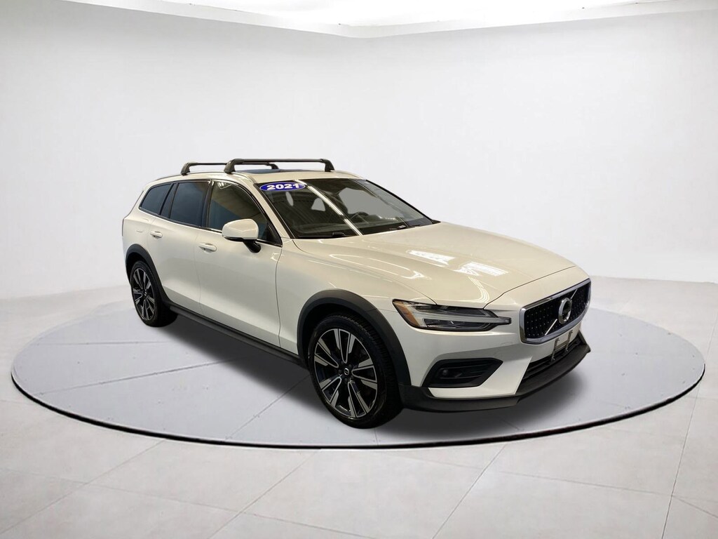 Used 2021 Volvo V60 Cross Country Wagon