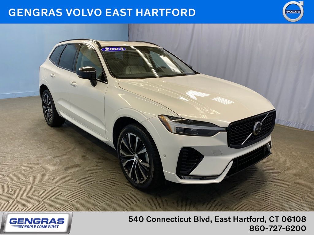 2023 Volvo XC60 SUV 