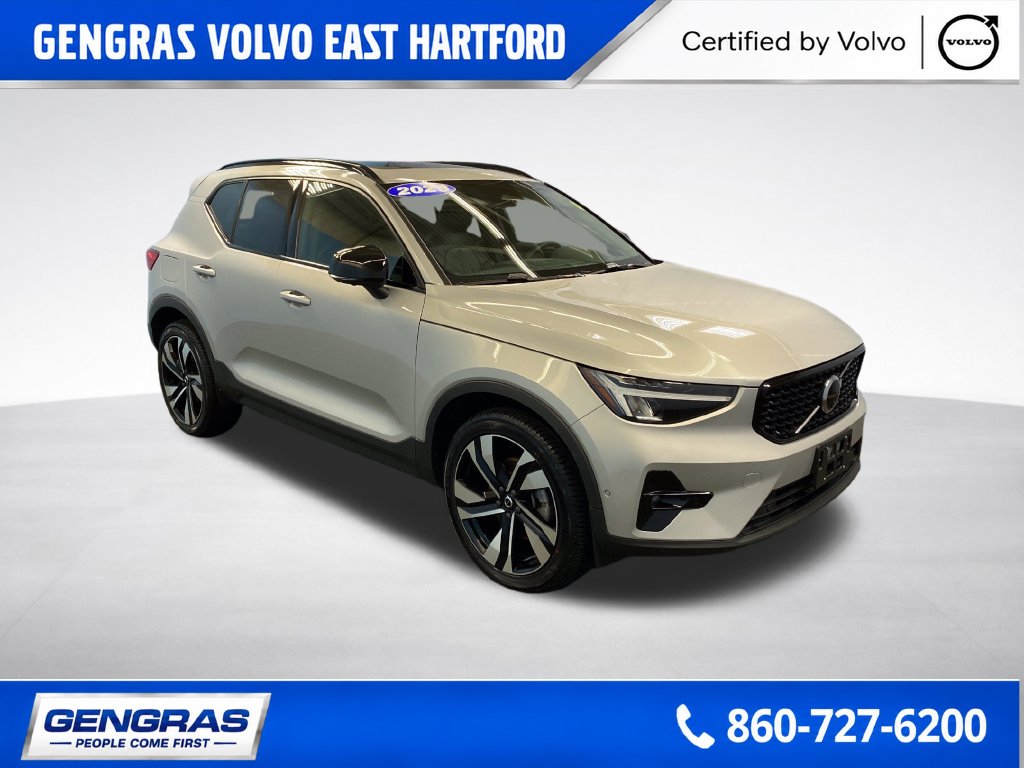 2023 Volvo XC40