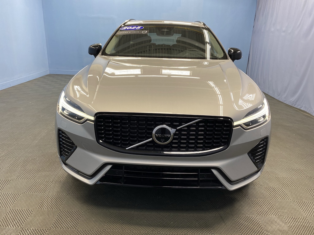 Used 2025 Volvo XC60 Plus SUV