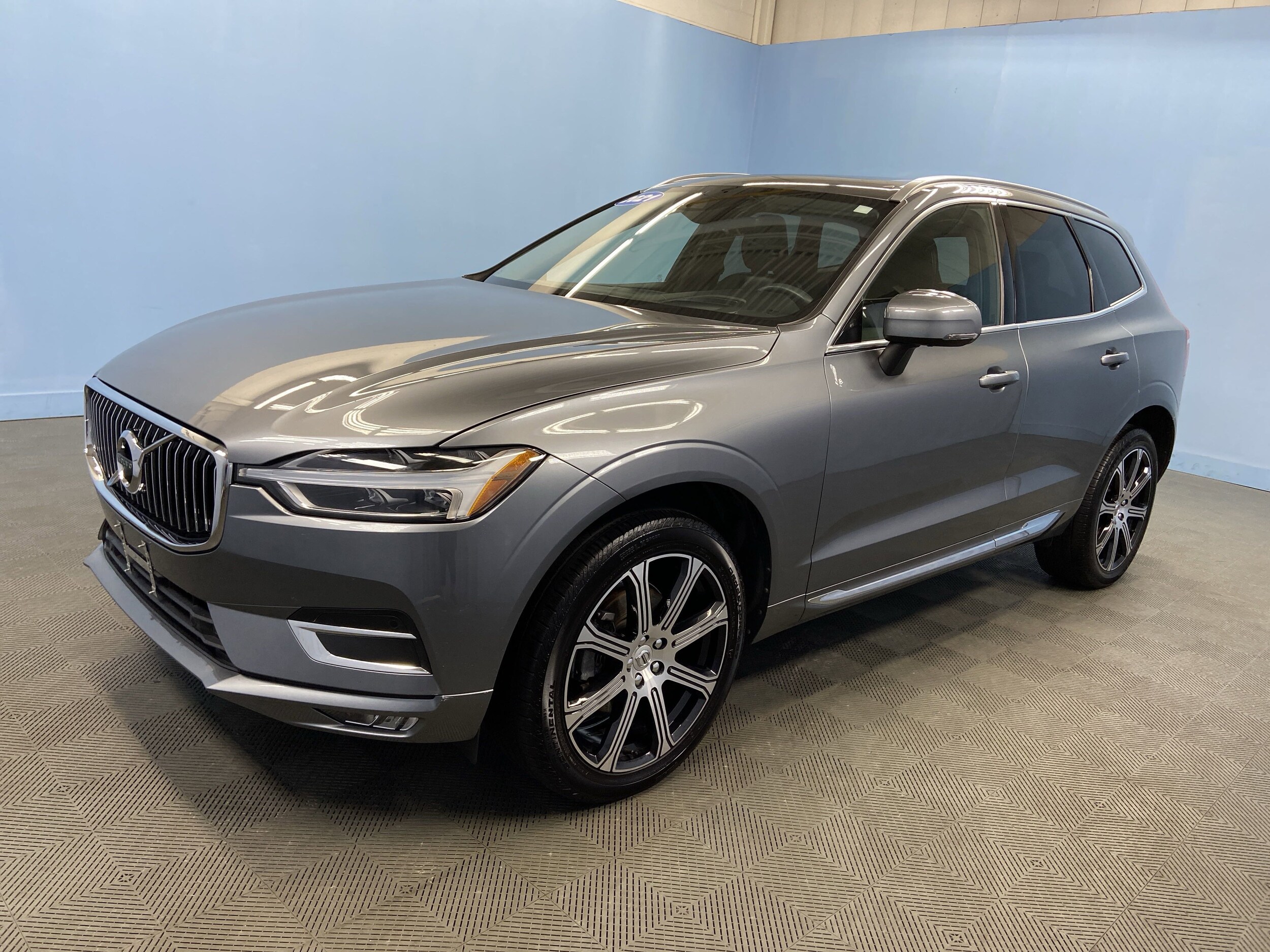 2021 Volvo XC60 Inscription photo 3