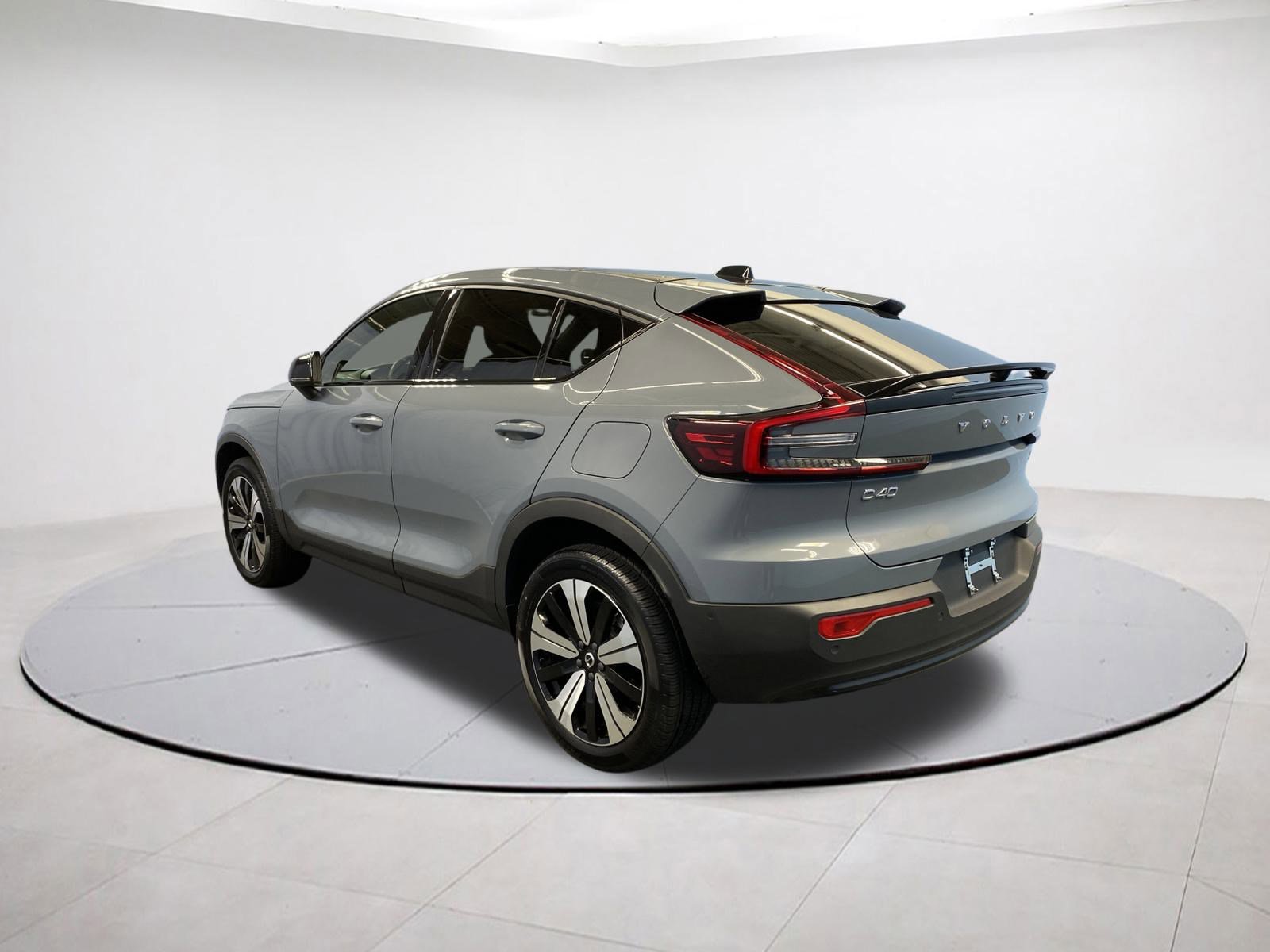 2023 Volvo C40 Recharge Plus photo 4