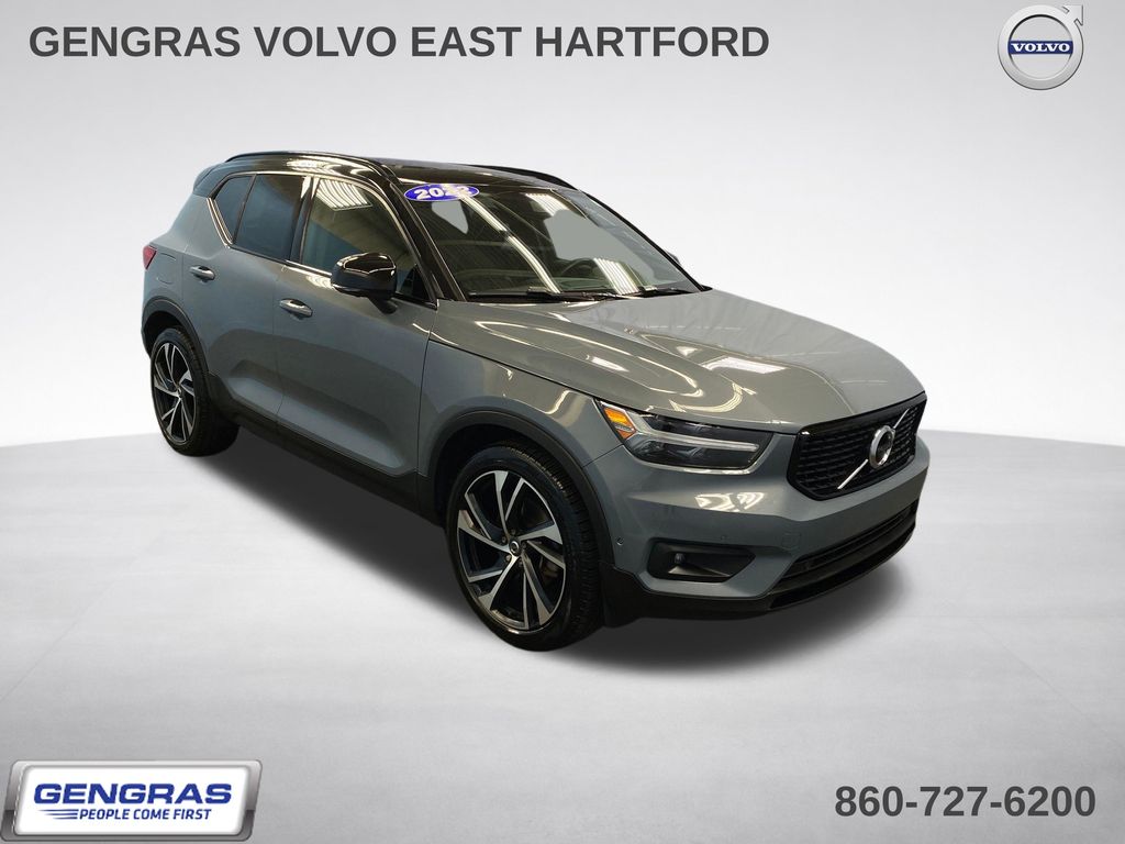 2022 Volvo XC40 SUV 