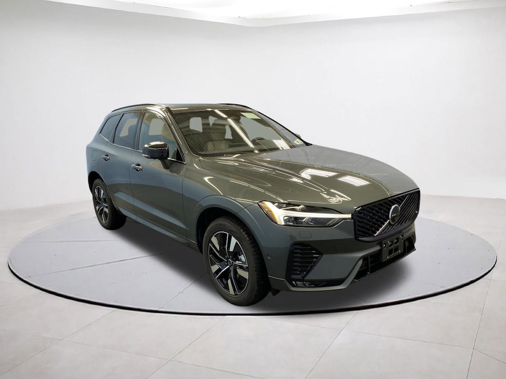New 2026 Volvo XC60 B5 Plus SUV