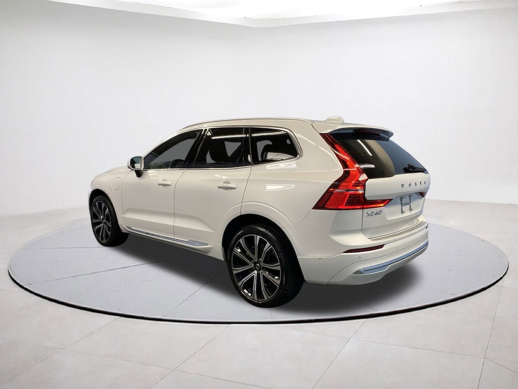 Used 2023 Volvo XC60 Recharge Plug-In Hybrid Ultimate Bright Theme SUV