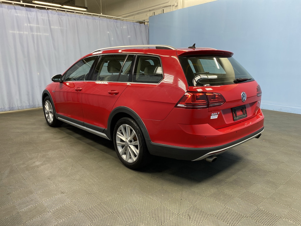 Used 2017 Volkswagen Golf Alltrack Wagon