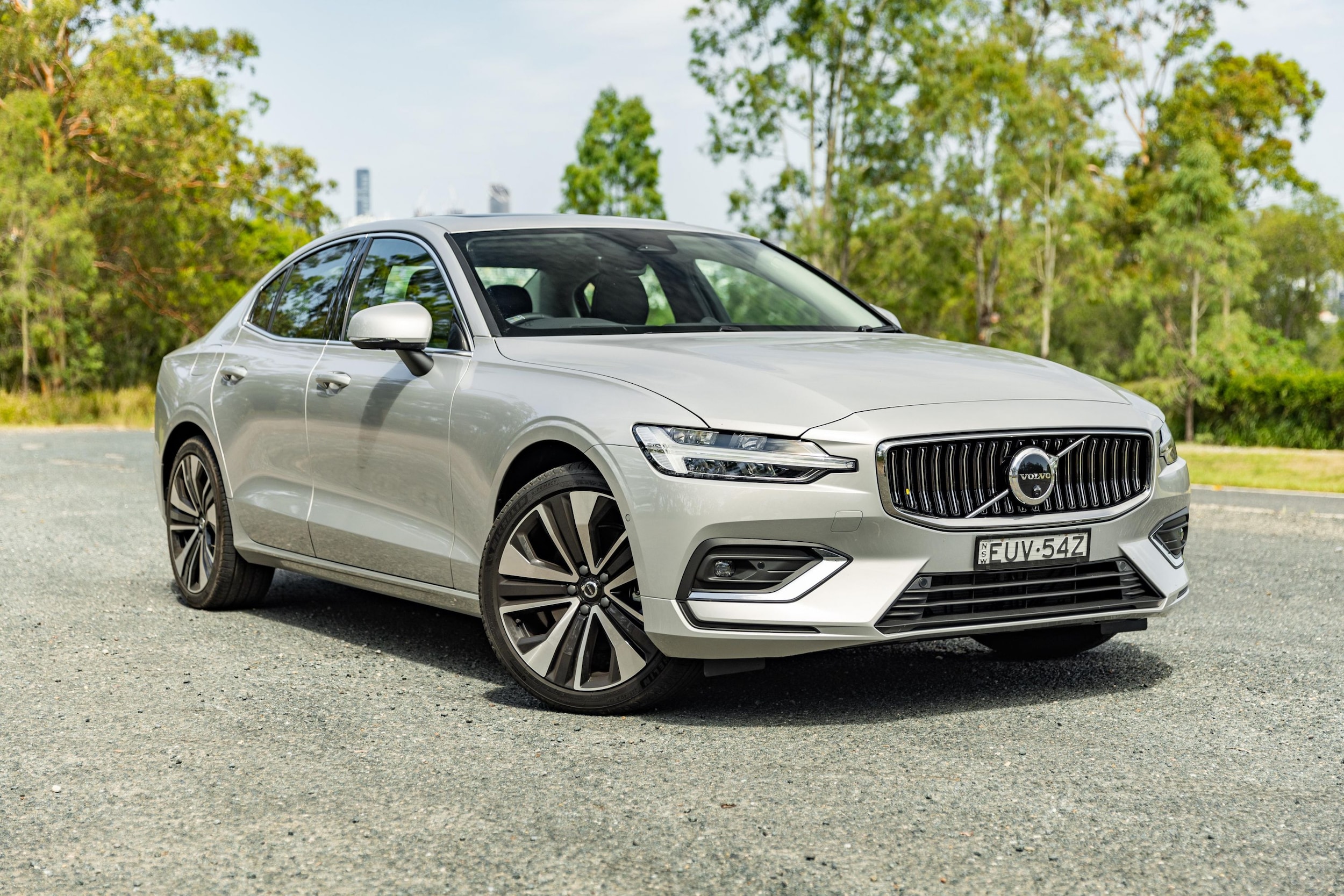 2023 Volvo S60.jpg