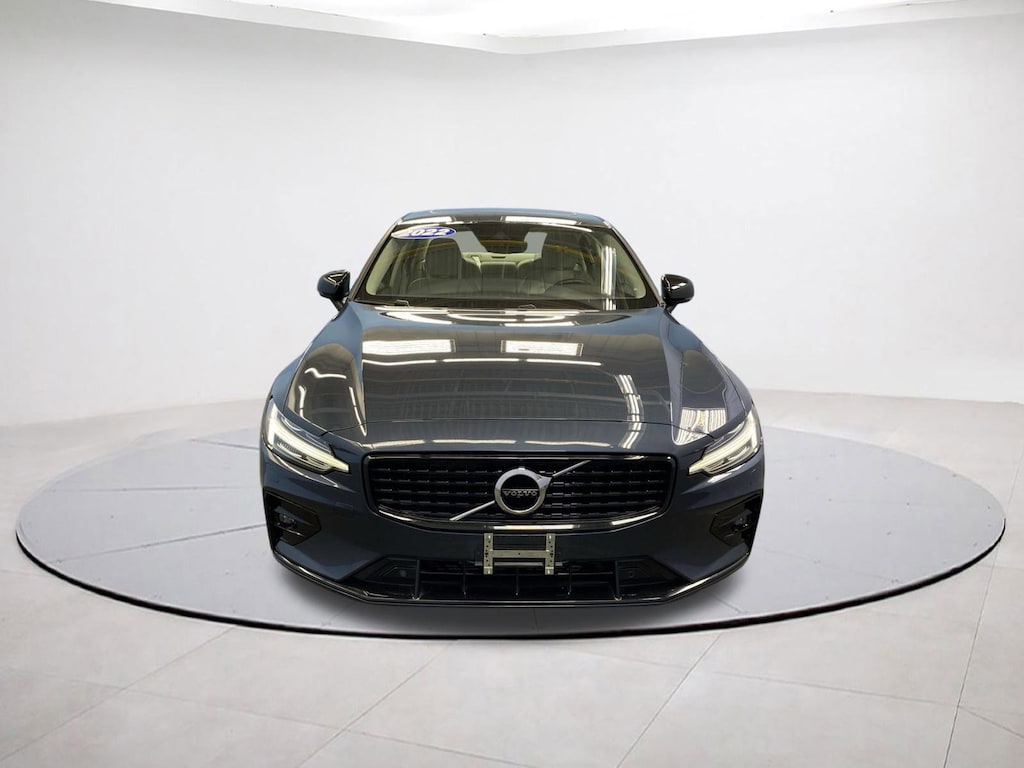 Certified 2022 Volvo S60  Sedan