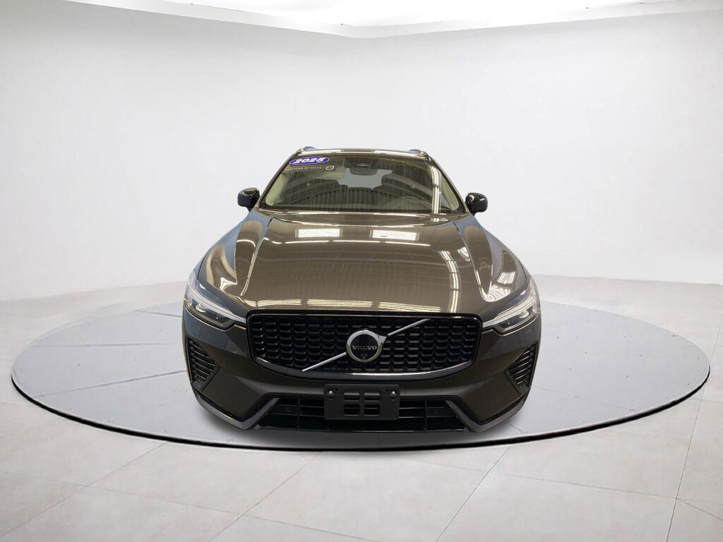 Used 2025 Volvo XC60 Plus SUV