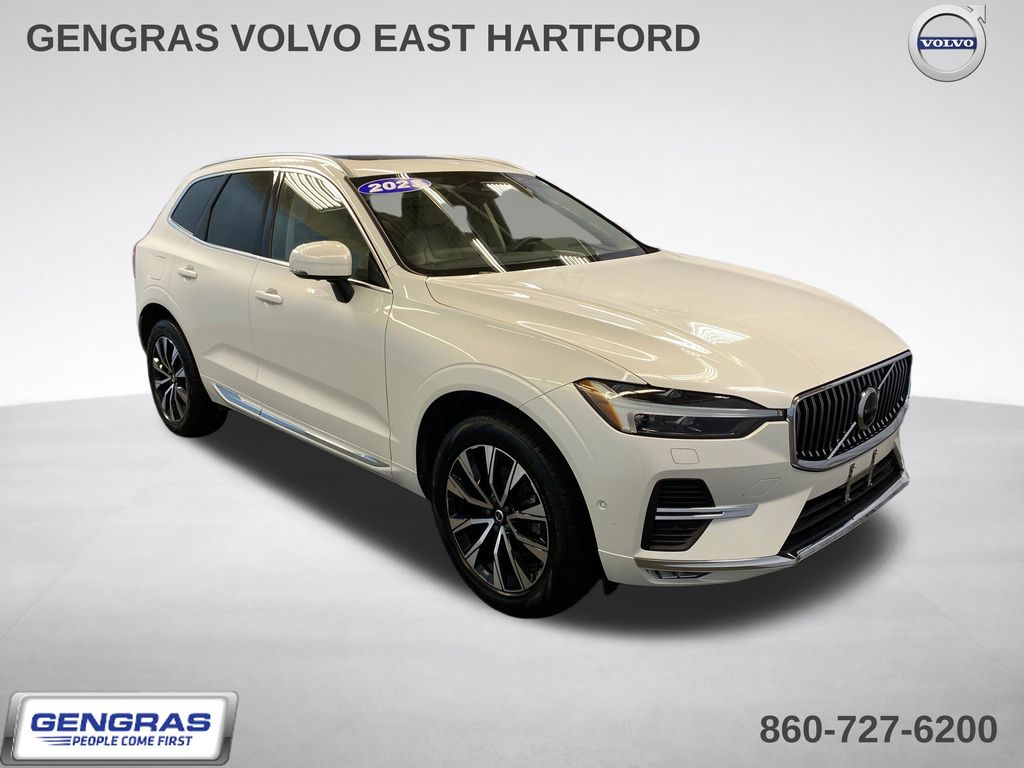 2023 Volvo XC60 SUV 