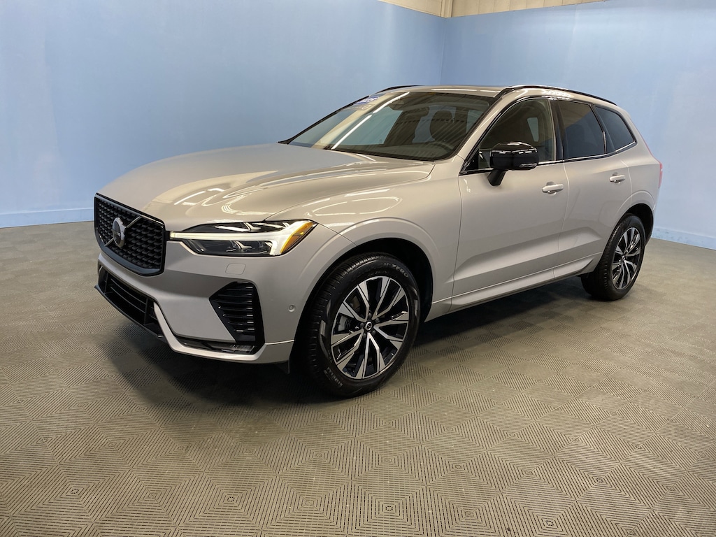 Used 2025 Volvo XC60 Plus SUV