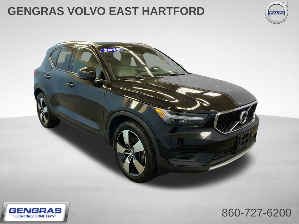 2019 Volvo XC40 SUV 