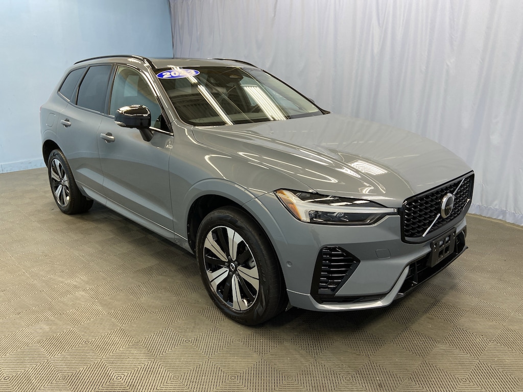 Certified 2023 Volvo XC60 Recharge Plug-In Hybrid Plus Dark Theme SUV