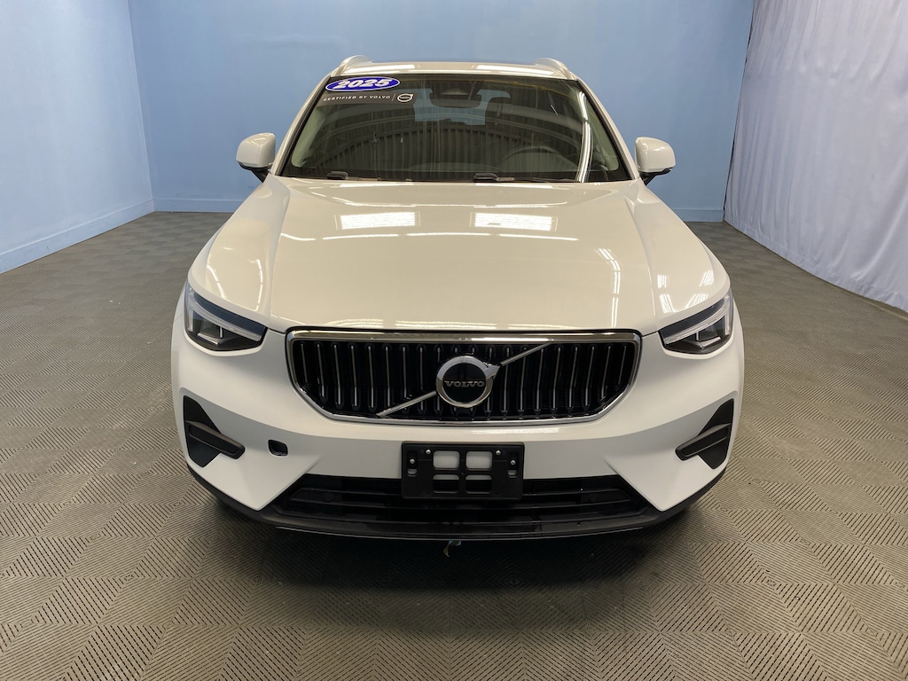 Used 2025 Volvo XC40 Core Bright Theme SUV