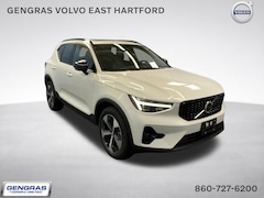 New 2026 Volvo XC40 B5 Plus SUV YV4L12UC6T2708429 for sale Hartford, CT