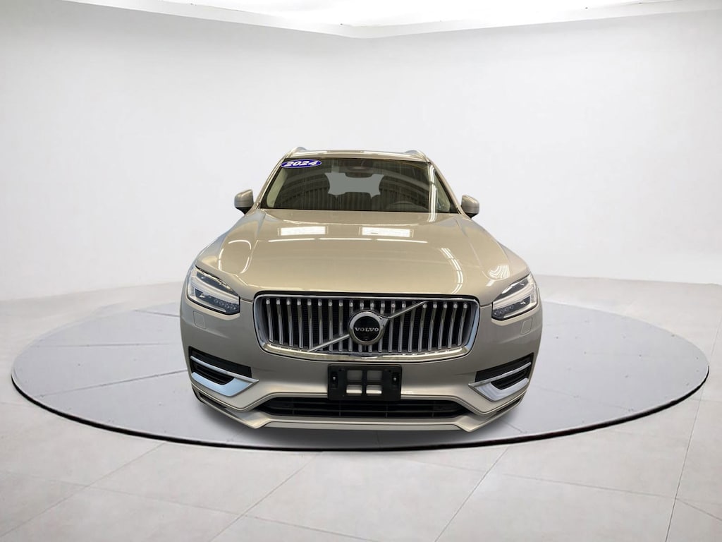 Used 2024 Volvo XC90 plug-in hybrid Plus Bright Theme SUV