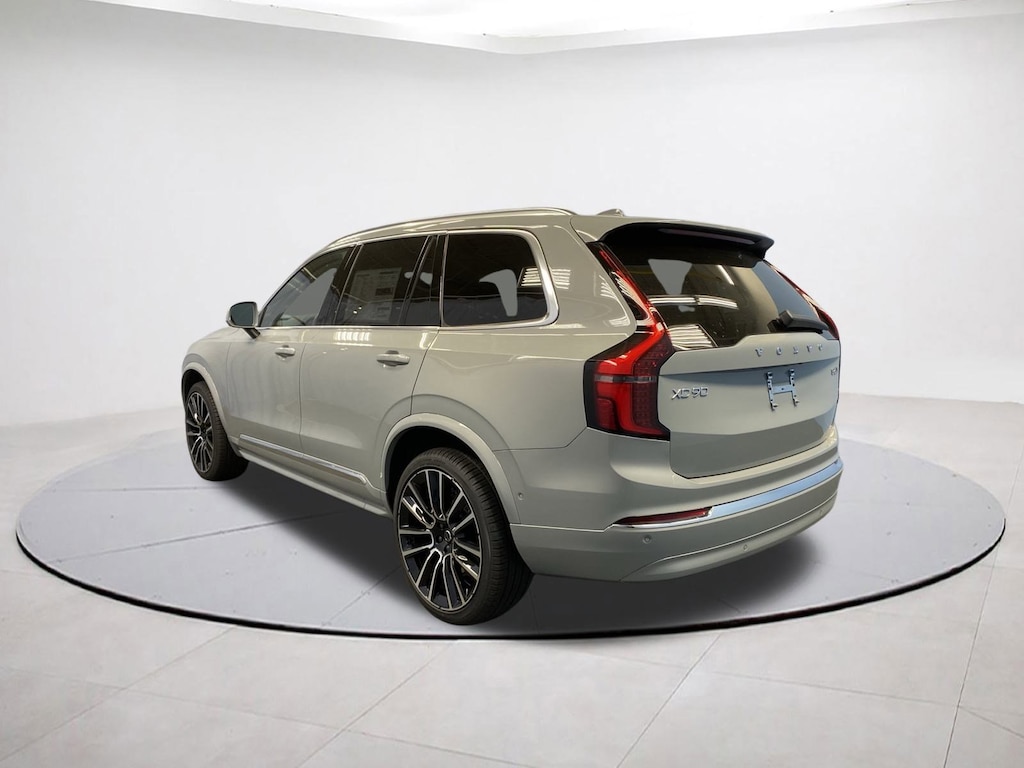 New 2026 Volvo XC90 B6 Plus 7-Seater SUV