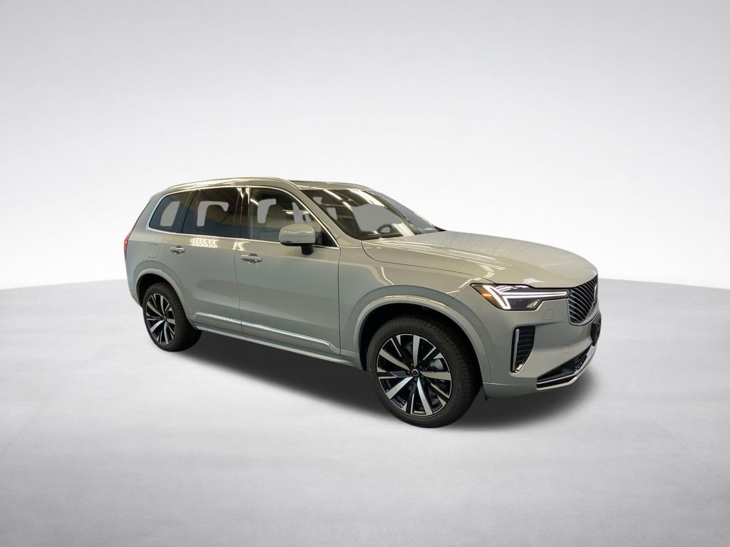 2026 Volvo XC90 Core - Photo 8