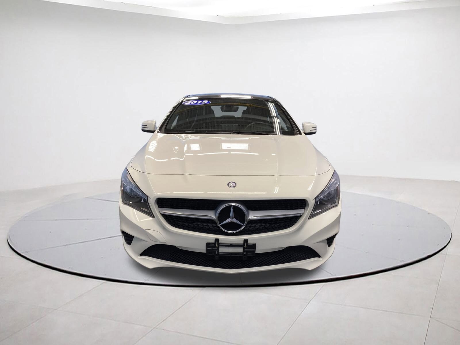 2015 Mercedes Benz CLA 250 photo 2