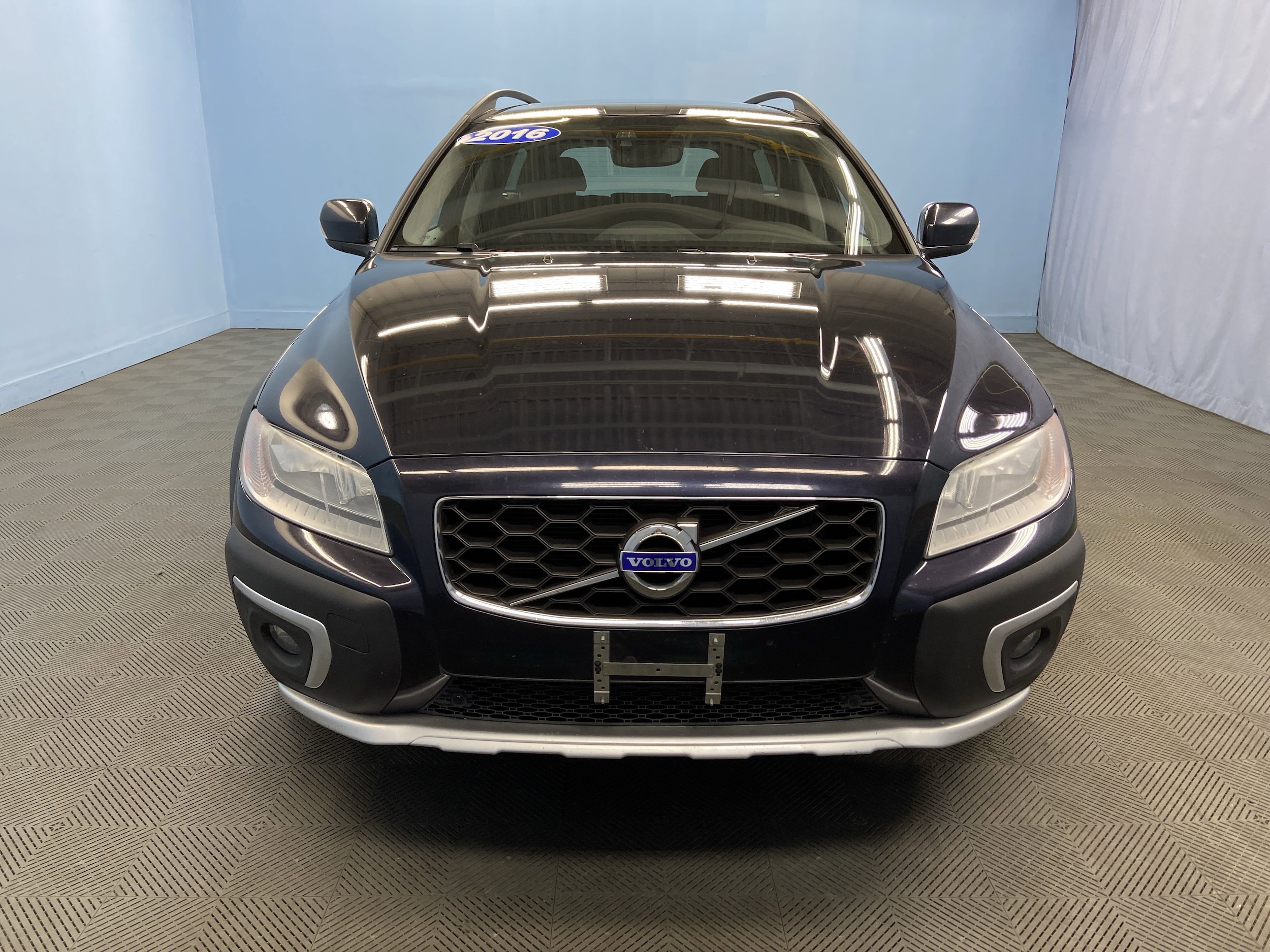 Used 2016 Volvo XC70 Premier with VIN YV4612NK5G1243978 for sale in East Hartford, CT