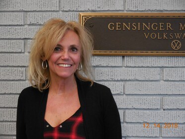 Staff member Michelle Gensinger from ID_b24a7613afd9