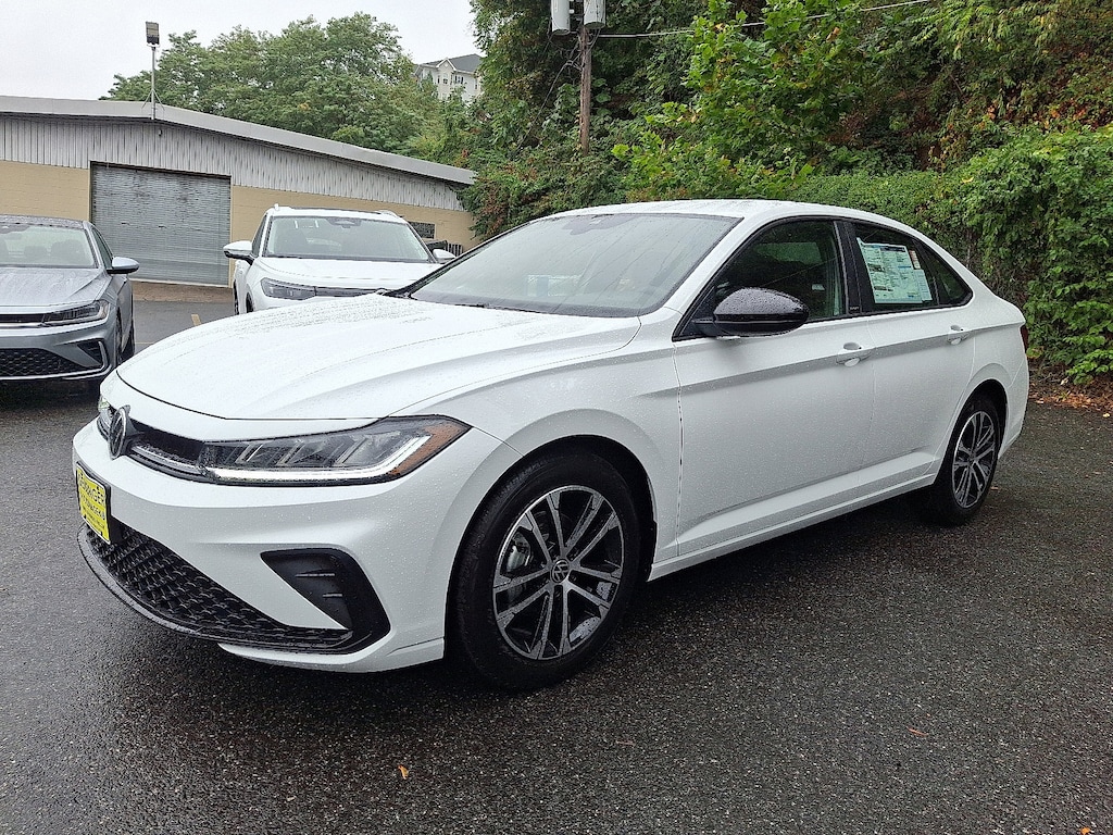 New 2025 Volkswagen Jetta Sport Sport Auto