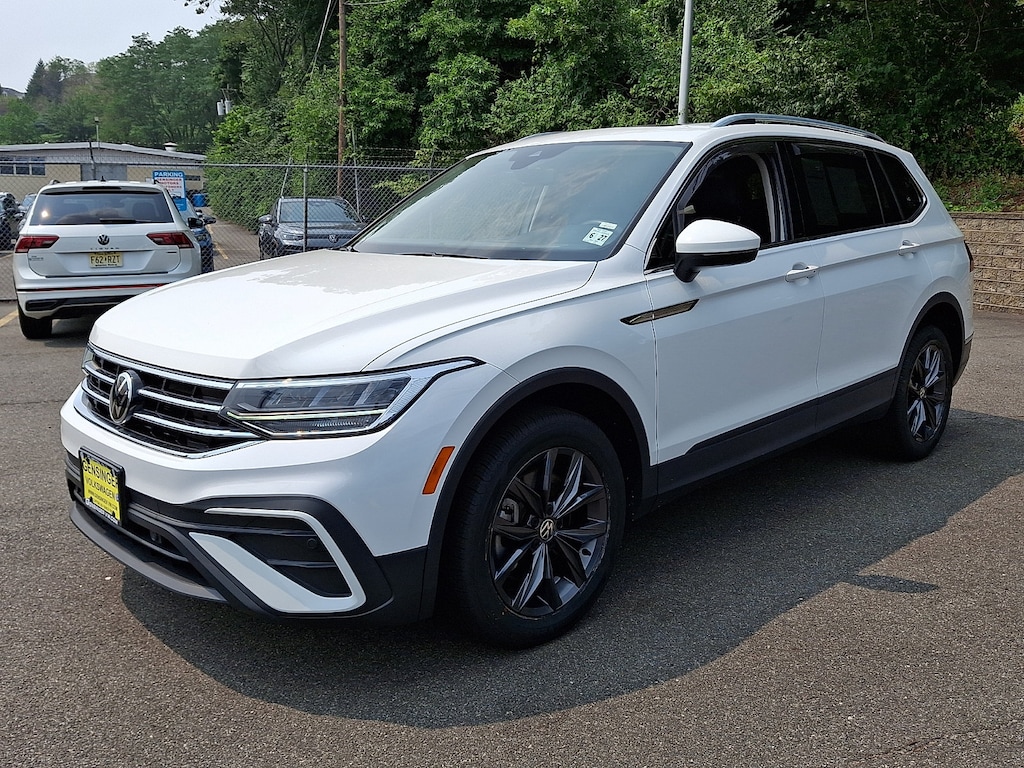 Certified 2022 Volkswagen Tiguan SE 2.0T SE 4MOTION