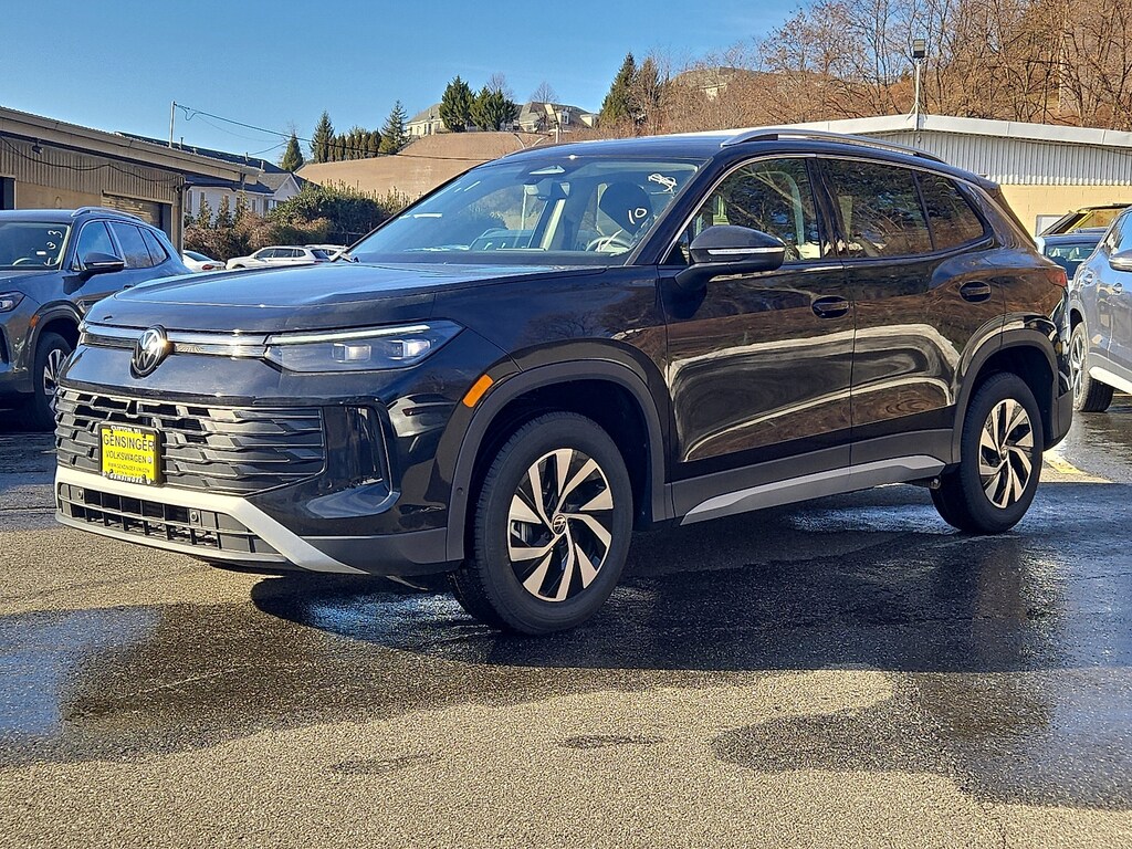 New 2026 Volkswagen Tiguan S 2.0T S 4MOTION