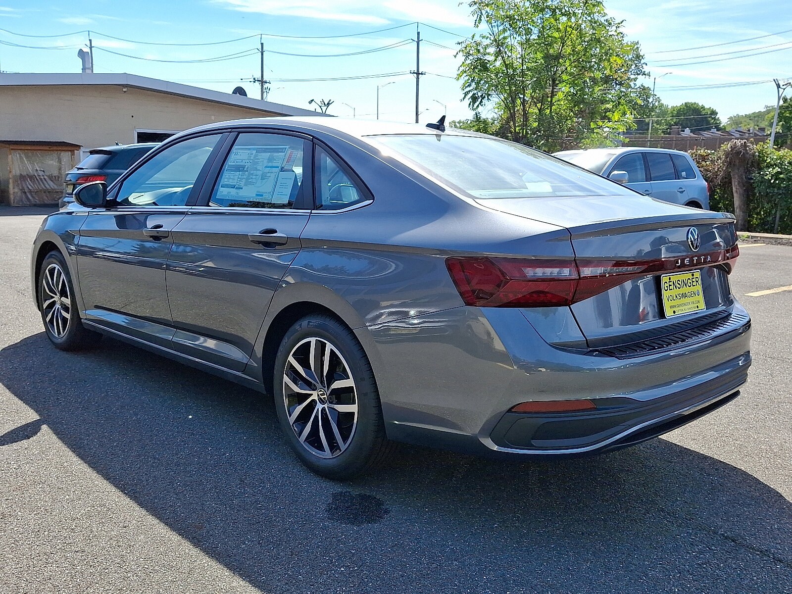 2025 Volkswagen Jetta SE photo 2