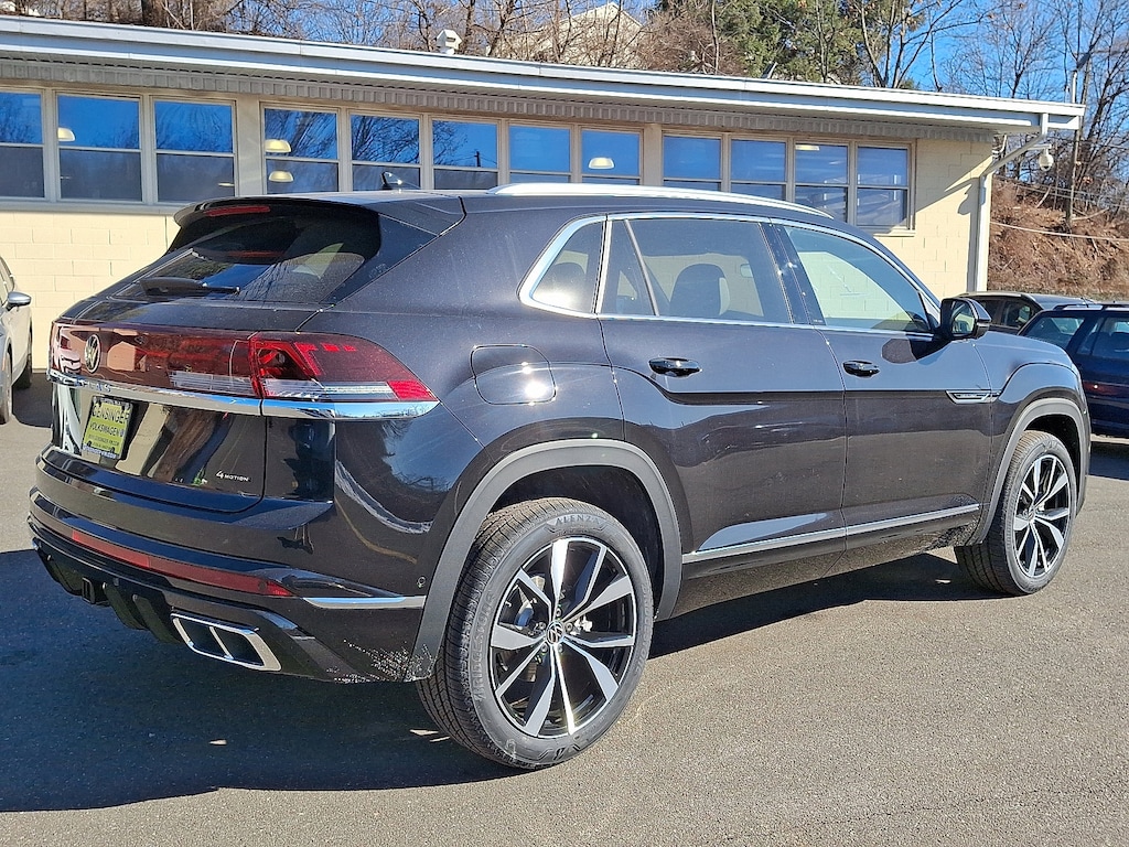 New 2025 Volkswagen Atlas Cross Sport 2.0T SEL Premium R-Line 2.0T SEL Premium R-Line 4MOTION