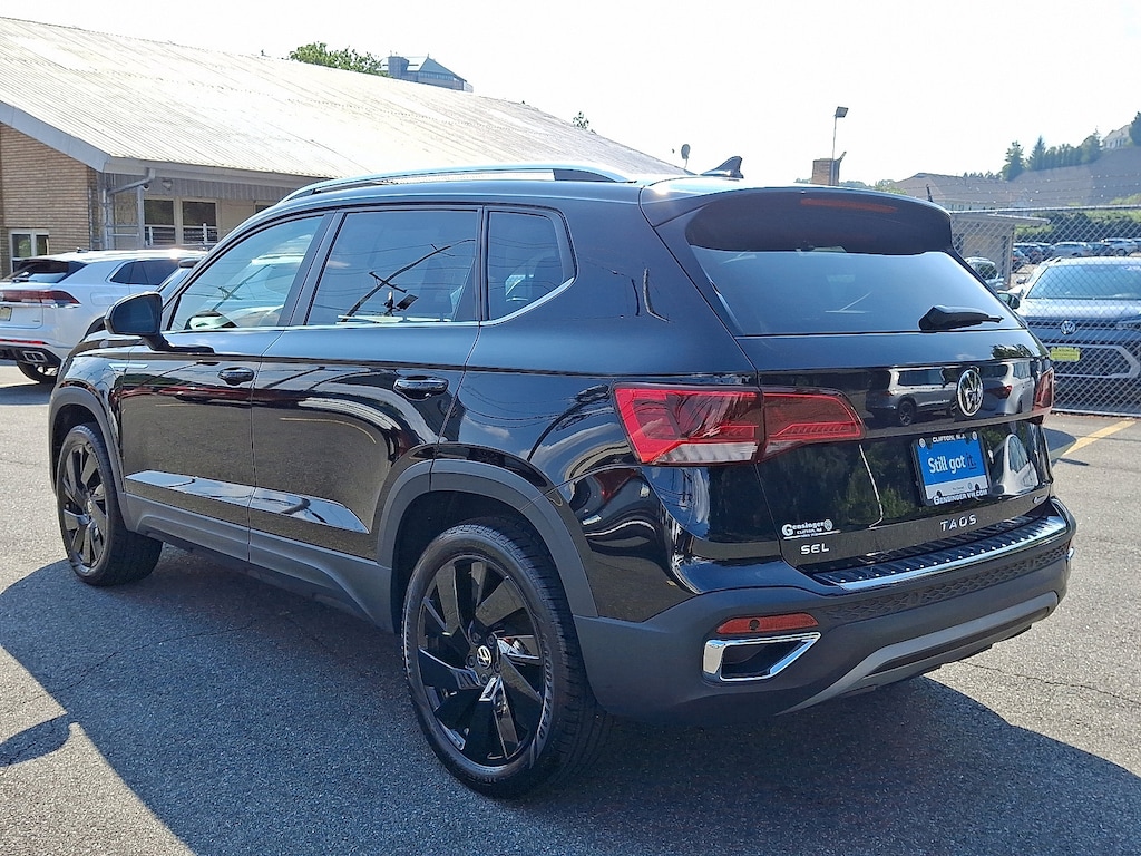 Certified 2024 Volkswagen Taos SEL SEL 4MOTION