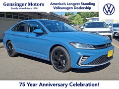 2025 Volkswagen Jetta SE SE Auto