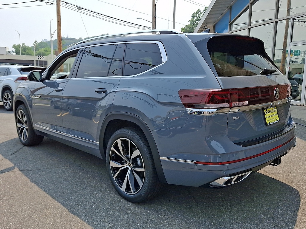 New 2026 Volkswagen Atlas 2.0T SEL Premium R-Line 2.0T SEL Premium R-Line 4MOTION